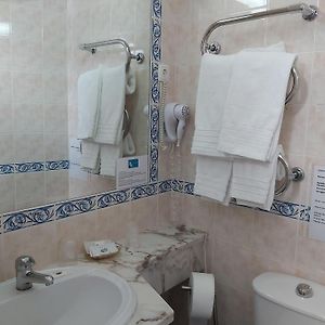 Habitación con Cama King